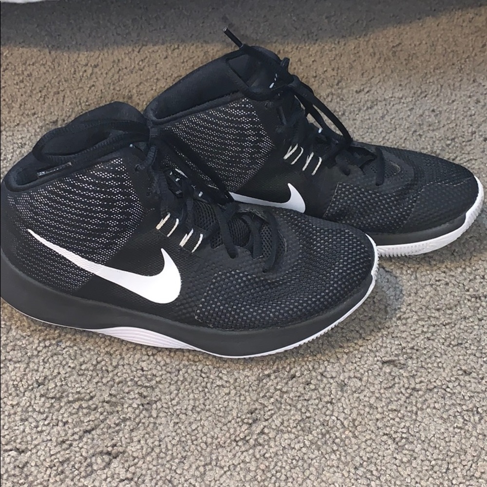 Nike Air Precision Basketball Shoes
